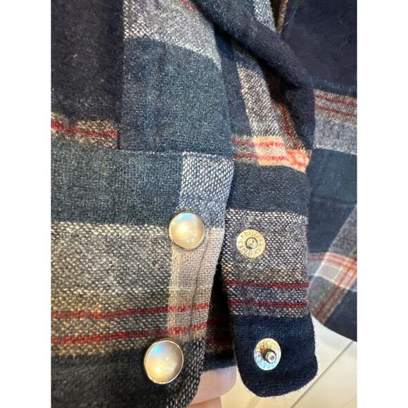 Vintage Pendleton Pearl Snap Shirt Blue Red White Wool High Grade Western Wear L - Picture 5 of 7